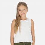 Dievčenské tričko s výšivkou na ramienka Mayoral biele | Welcomebaby.sk
