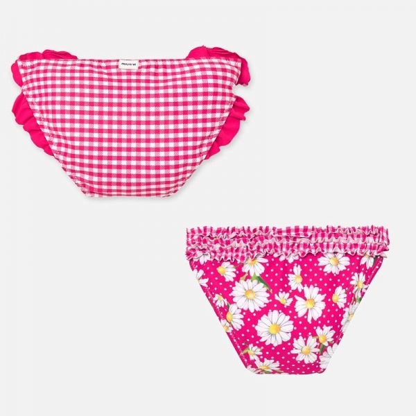 Dievčenské plavkové nohavičky s volánmi, kvetmi a bodkami Mayoral ružové | Welcomebaby.sk