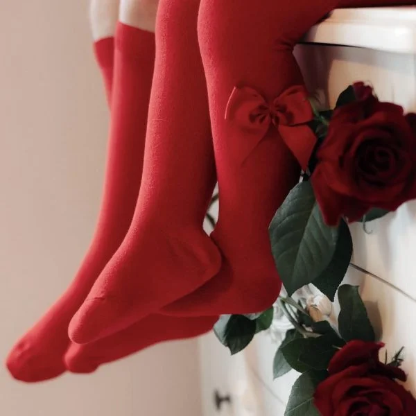 CÓNDOR Hladké pančuchy na boku s mašľou červené Tights with satin bow red 2482 | Welcomebaby.sk