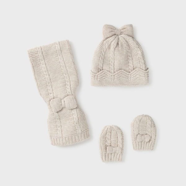 Čiapkový baby set, šál a rukavice Mayoral krémový | Welcomebaby.sk