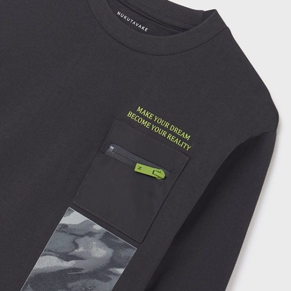 MAYORAL Chlapčenské tričko s dlhým rukávom s vreckom Long sleeve T-shirt with pocket carbon 7012 | Welcomebaby.sk