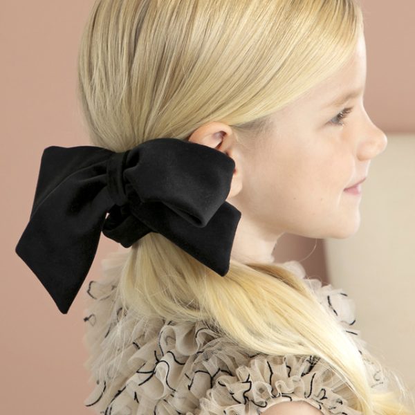 ABEL & LULA Zamatová gumička s mašľou do vlasov čierna Velvet scrunchie black 5981 | Welcomebaby.sk