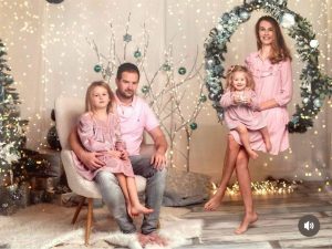 Luxusné vianočné rodinné fotenie | Welcomebaby.sk