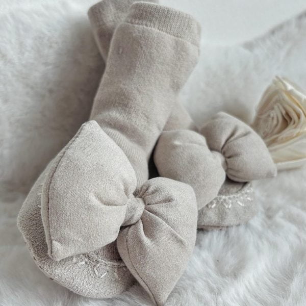 W BABY Ponožky s mašľou béžové Socks with bow beige | Welcomebaby.sk
