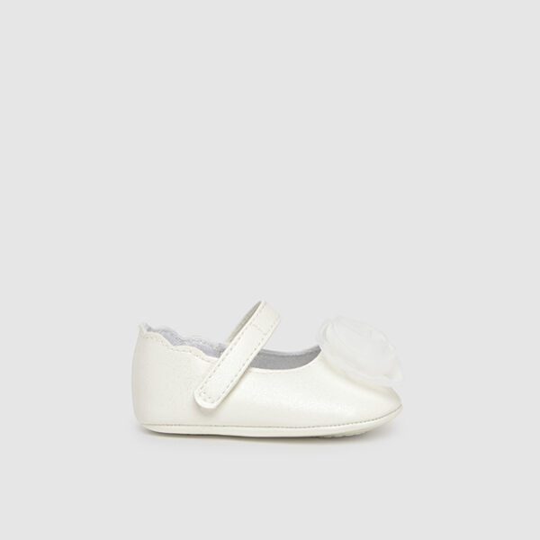 MAYORAL Balerínky s kvetom 9960 Floral mary janes | Welcomebaby.sk